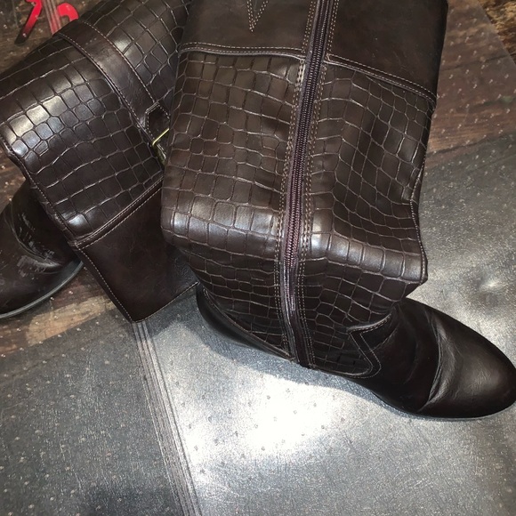 Women’s Boots - Picture 7 of 7